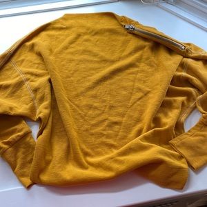 Free People Women’s mock neck shirt